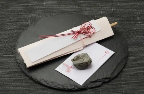 歯固め石の画像